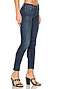 view 2 of 4 JEANS AJUSTADOS TIRO MEDIO in Fleeting