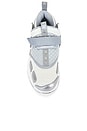 view 4 of 6 ZAPATILLA DEPORTIVA TRUNNER LX in Wolf Grey, Summit White & Reflective Silver