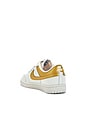 view 3 of 6 ZAPATILLA DEPORTIVA AIR JORDAN SKYLINE LOW LE in Swan, Metallic Gold & Black