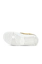 view 6 of 6 ZAPATILLA DEPORTIVA AIR JORDAN SKYLINE LOW LE in Swan, Metallic Gold & Black