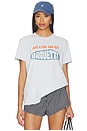 view 1 of 4 CAMISETA GRÁFICA JUST A GIRL AND HER BAGUETTE THE VINTAGE TEE in Dream