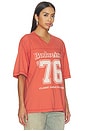 view 2 of 4 CAMISETA KING OF BEERS 99 in Washed Red