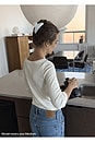 view 3 of 3 ЗАКОЛКА ДЛЯ ВОЛОС DEMI CLIP in Pearl