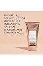view 6 of 10 CRÈME POUR CHEVEUX WEIGHTLESS SHINE AIR DRY CREME in 
