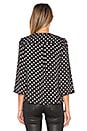 view 3 of 4 로우 노트 블라우스 in Star Print