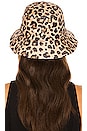 view 2 of 3 IVY 버켓 모자 in Leopard
