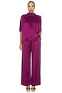 view 5 of 4 SATIN CAPE  Tシャツ in Berry