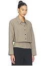 view 4 of 6 BLUSA CROPPED OVERSIZED COM BOTÕES CROPPED OVERSIZED BUTTON DOWN TOP in Khaki Plaid