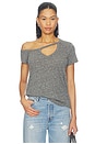 view 1 of 4 CAMISETA ASIMÉTRICA CON ESCOTE EN V Y ABERTURA EN FORMA DE OJO DE CERRADURA BRAWLEY  in Heather Grey