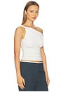 view 2 of 4 ISABELI トップ in White