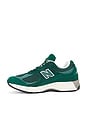 view 5 of 7 ZAPATILLAS PARA CORRER 2002R in Marsh Green, New Spruce, & Sea Salt