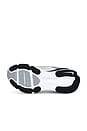 view 7 of 6 SNEAKERS VOMERO 18 in Summit White, Metallic Silver, & Black