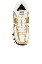 view 4 of 6 SNEAKERS VOMERO in Photon Dust, Metallic Gold, & Gridiron Sail