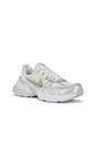 view 2 of 6 ZAPATILLAS DEPORTIVAS V2K RUN in White, Metallic Silver, Platinum Tint