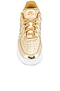 view 4 of 6 ZAPATILLA DEPORTIVA AIR FORCE 1 in Metallic Gold, Club Gold & White