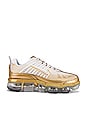view 1 of 6 ZAPATILLA DEPORTIVA AIR VAPORMAX 360 in White, Metallic Gold & Black