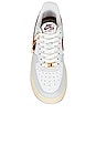 view 4 of 6 AIR FORCE 1 '07 スニーカー in Photon Dust, Team Red, Summit White, & Muslin