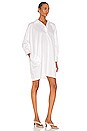 view 2 of 3 ROBE COURTE OVERSIZED in White