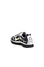 view 3 of 7 ZAPATILLA DEPORTIVA ZOOM STREAK 3 in Black, Vault, & Summit White