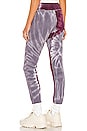 view 3 of 4 PANTALÓN DEPORTIVO SAYDE in Magenta Dye