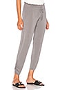 view 2 of 4 PANTALON SCRUNCHY BELLA in Web Grey