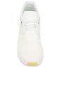 view 4 of 7 ZAPATILLA DEPORTIVA CLOUD 5 in Undyed