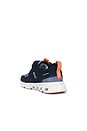 view 3 of 6 ZAPATILLA DEPORTIVA CLOUD PLAY 2 in Midnight & Nectarine