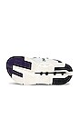view 6 of 6 ZAPATILLA DEPORTIVA CLOUDNOVA in White & Violet