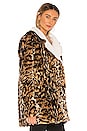 view 3 of 5 MANTEAU TURN in Leopard