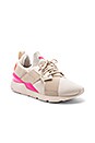 view 2 of 6 ZAPATILLA DEPORTIVA MUSE CHASE in Birch & Knockout Pink