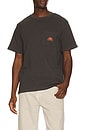 view 4 of 5 CAMISETA COM EMBLEMA NO BOLSO HEAVY VINTAGE in Charcoal