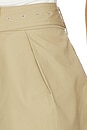 view 6 of 6 PANTALONES CORTOS DE UNA LÍNEA in Camel