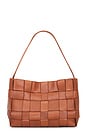 view 2 of 6 BOLSO TOTE TEJIDO in Chestnut
