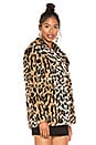 view 2 of 4 SEEING SPOTS FAUX FUR コート in Leopard