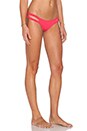 view 2 of 4 BAS DE MAILLOT DE BAIN FORME STRING AVEC DOUBLE LIEN CÔTÉS in Ruby Red