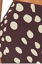 view 7 of 6 FALDA DOLORIS  in Salma Spots