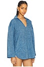 view 2 of 4 LONGLINE BEACH 셔츠 in Chambray