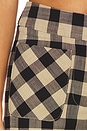 view 6 of 6 CALÇA COM BOLSO DE REMENDO CLASSIC in Tan Check