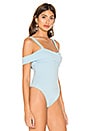 view 3 of 5 MONO DE HOMBROS DESCUBIERTOS EVIE in Light Blue