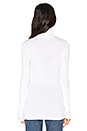view 3 of 4 COL ROULÉ CLASSIC in White