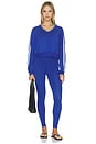view 4 of 4 SUÉTER CON ESCOTE EN V ELLIE FLEECE V NECK SWEATSHIRT in Cobalt & White