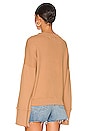view 3 of 4 MALIA スウェットシャツ in Camel