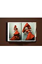 view 10 of 12 Annie Leibovitz in 
