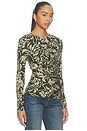 view 2 of 4 TOP DE PUNTO DE MANGA LARGA ASHA  in Khaki Floral