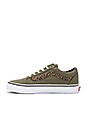 view 5 of 6 BASKETS MINI LÉOPARD OLD SKOOL in Army Green & True White