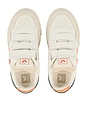 view 3 of 4 TÊNIS SMALL V-90 in White, Mars & Golf