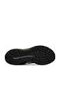 view 4 of 6 x Cesar Villalba Condor 3 Advanced Veja Sneakers in Areai, Cashew, & Ouro