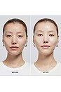 view 4 of 6 SÉRUM MULTIUSOS SKIN SOLUTION CON COLOR Y SPF 40 SKIN SOLUTION MULTI-SERUM SKIN TINT SPF 40 in 1c