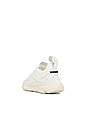 view 3 of 6 CORRER SHIKU in White & Black