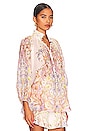 view 2 of 4 BILLOW トップ in Floral Swirl
